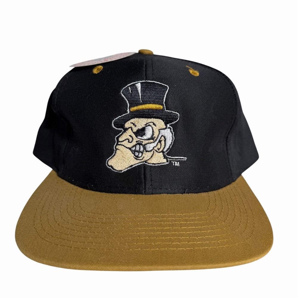 Vintage 1995 Wake Forest Demon Deacons Snapback Hat NWT NCAA Logo 7 Black Gold